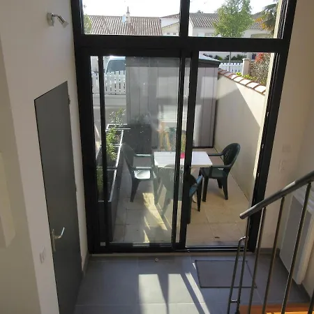 Feriehus Maisonnette Avec Terrasse Et Parking