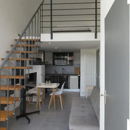 Maisonnette Avec Terrasse Et Parking Feriehus *